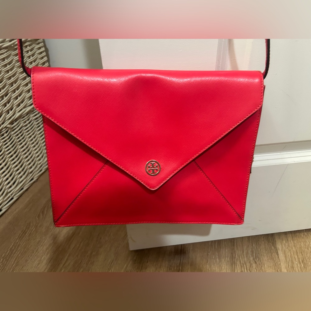 Tory Burch cross body purse